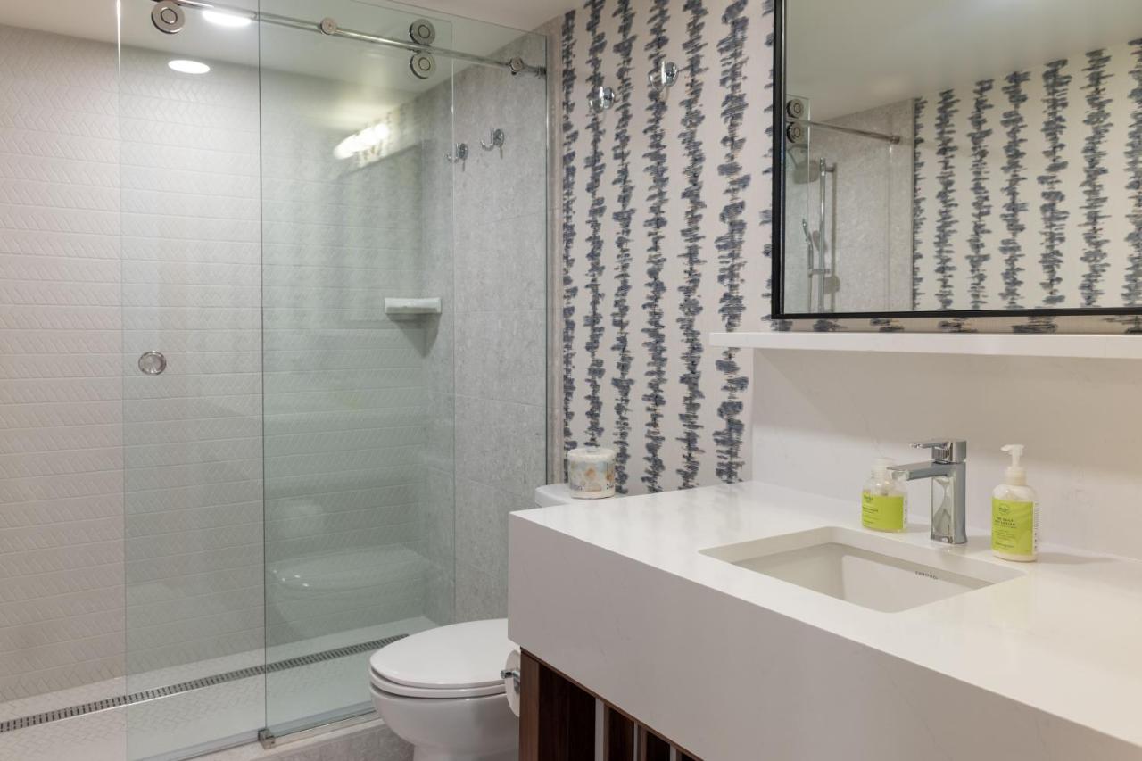 Hotel Canoe And Suites Банфф Екстер'єр фото