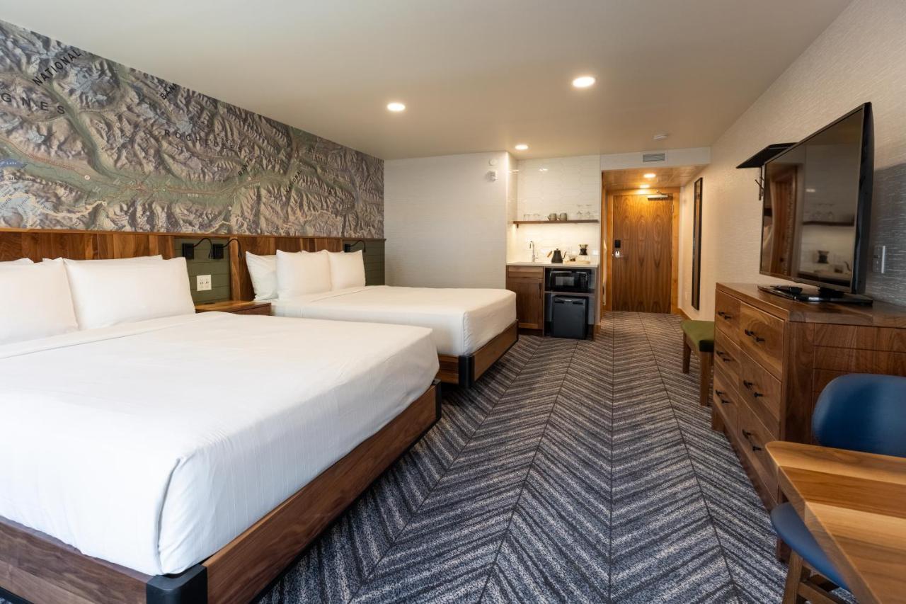 Hotel Canoe And Suites Банфф Екстер'єр фото